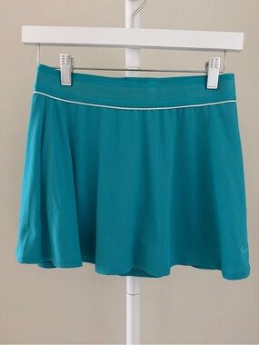 Nike Teal Pleated Tennis Skirt with White Piping - Women
